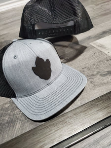 Curved Trucker Midnight Leather Logo